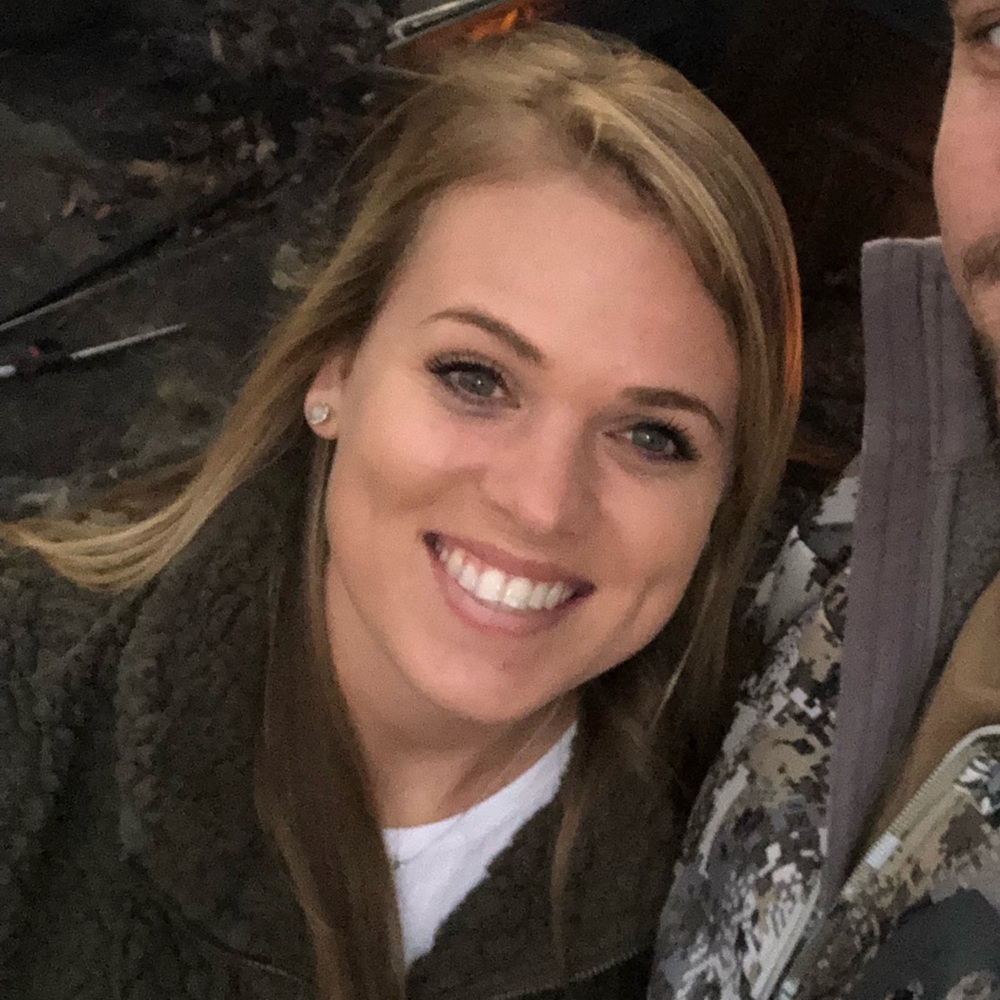 Meet your Posher, Stephanie